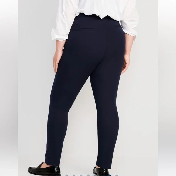 Old Navy High-Waisted Pixie Pants - In the Navy Blue for Office - Picture 2 of 5